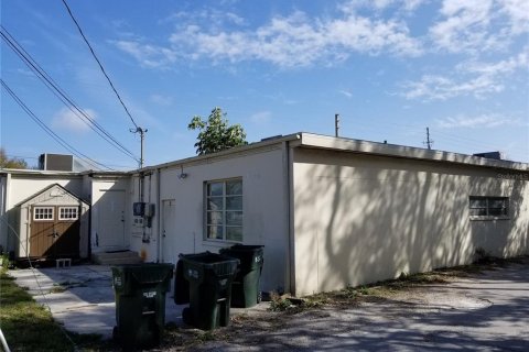 Commercial property in Largo, Florida 229.93 sq.m. № 2214095 - photo 16