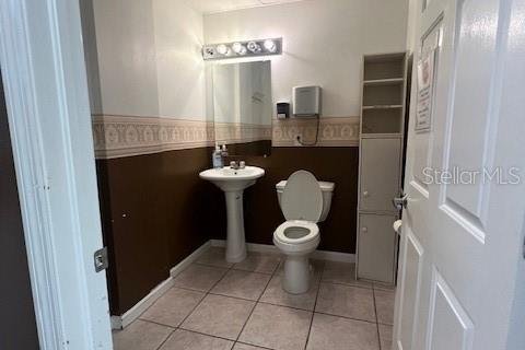 Commercial property in Largo, Florida 229.93 sq.m. № 2214095 - photo 11
