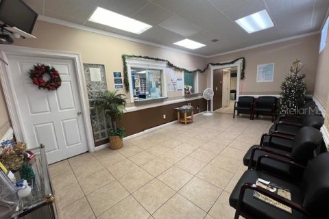 Commercial property in Largo, Florida 229.93 sq.m. № 2214095 - photo 3