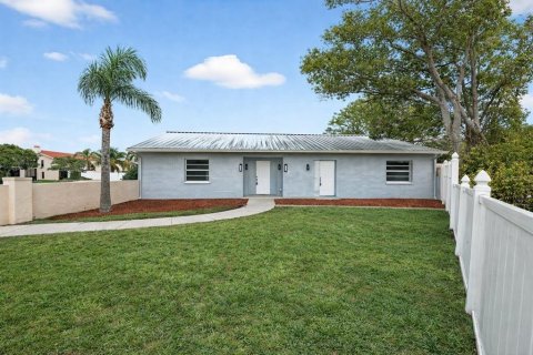 Apartamento en Port Richey, Florida 2 dormitorios, 99.59 m2 № 2099191