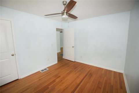 Villa ou maison à louer à Belle Isle, Floride: 3 chambres, 101.64 m2 № 2414023 - photo 29