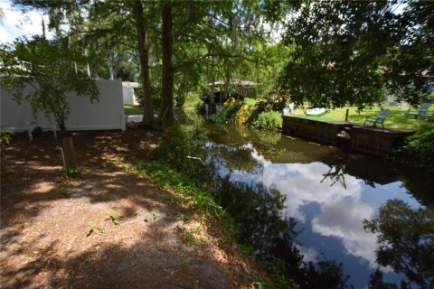 Villa ou maison à louer à Belle Isle, Floride: 3 chambres, 101.64 m2 № 2414023 - photo 5