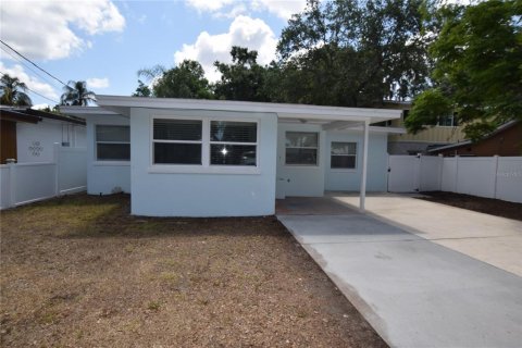 Villa ou maison à Belle Isle, Floride 3 chambres, 101.64 m2 № 2414023