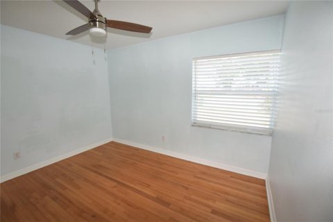 Villa ou maison à louer à Belle Isle, Floride: 3 chambres, 101.64 m2 № 2414023 - photo 28