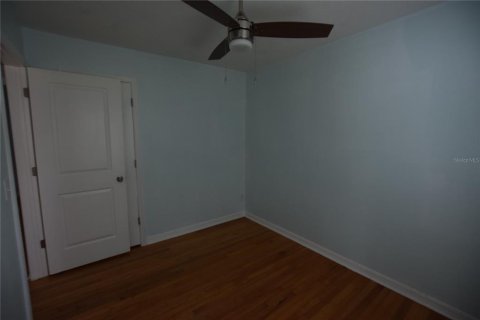 Villa ou maison à louer à Belle Isle, Floride: 3 chambres, 101.64 m2 № 2414023 - photo 25
