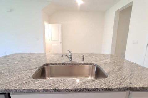 Adosado en alquiler en Wesley Chapel, Florida, 3 dormitorios, 155.43 m2 № 1915938 - foto 3