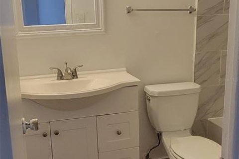 Снять в аренду кондоминиум в Орландо, Флорида 4 комнаты, 84.45м2, № 2201463 - фото 10