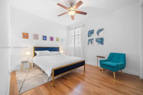 Casa en alquiler en Miramar, Florida, 4 dormitorios, 243.13 m2 № 2052148 - foto 8