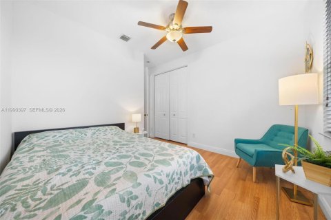 Casa en alquiler en Miramar, Florida, 4 dormitorios, 243.13 m2 № 2052148 - foto 10