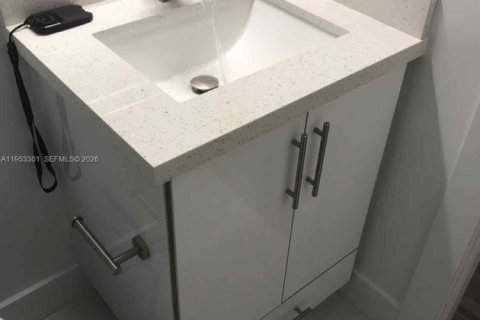 Купить виллу или дом в Опа-Локка, Флорида 4 спальни, 115.38м2, № 2009185 - фото 7