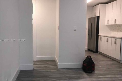 Купить виллу или дом в Опа-Локка, Флорида 4 спальни, 115.38м2, № 2009185 - фото 15