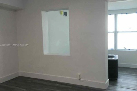 Купить виллу или дом в Опа-Локка, Флорида 4 спальни, 115.38м2, № 2009185 - фото 22