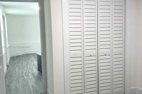 Купить виллу или дом в Опа-Локка, Флорида 4 спальни, 115.38м2, № 2009185 - фото 21