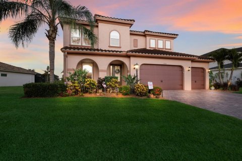 Villa ou maison à vendre à Lakewood Ranch, Floride: 4 chambres, 288.09 m2 № 1681799 - photo 3