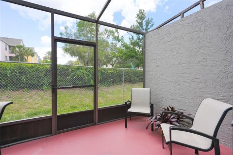 Townhouse in Kissimmee, Florida 2 bedrooms, 97.73 sq.m. № 2149935 - photo 25