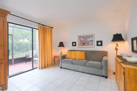 Townhouse in Kissimmee, Florida 2 bedrooms, 97.73 sq.m. № 2149935 - photo 20