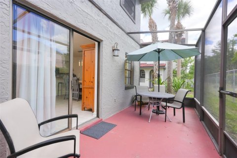 Townhouse in Kissimmee, Florida 2 bedrooms, 97.73 sq.m. № 2149935 - photo 30