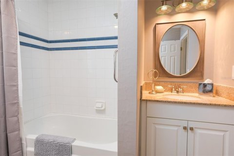 Townhouse in Kissimmee, Florida 2 bedrooms, 97.73 sq.m. № 2149935 - photo 19