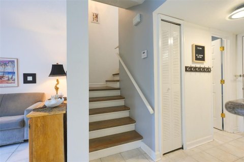 Townhouse in Kissimmee, Florida 2 bedrooms, 97.73 sq.m. № 2149935 - photo 26