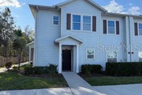 Townhouse in Kissimmee, Florida 4 bedrooms, 157.38 sq.m. № 1913840 - photo 1