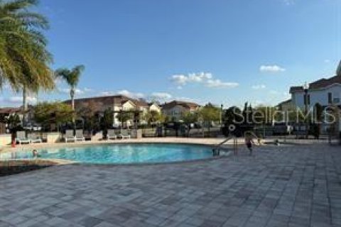 Townhouse in Kissimmee, Florida 4 bedrooms, 157.38 sq.m. № 1913840 - photo 8