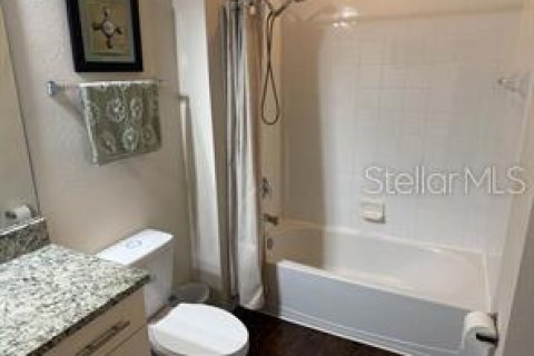 Townhouse in Kissimmee, Florida 4 bedrooms, 157.38 sq.m. № 1913840 - photo 23