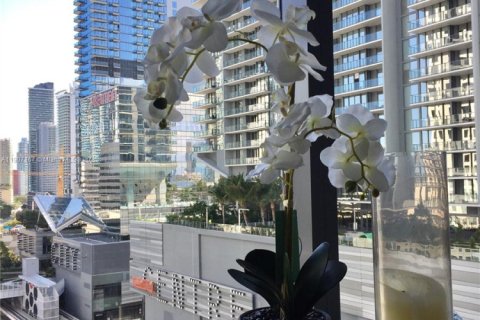 Condo in Miami, Florida  № 1963822 - photo 11