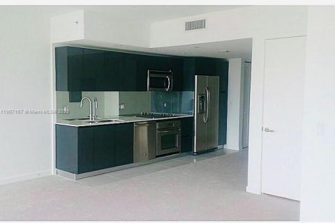 Condo in Miami, Florida  № 1963822 - photo 9