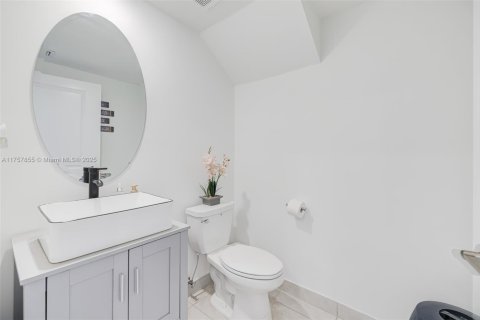 Купить таунхаус в Хомстед, Флорида 3 спальни, 157.66м2, № 1958746 - фото 15