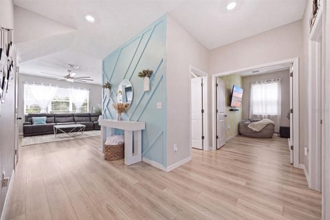 House in Parrish, Florida 3 bedrooms, 222.13 sq.m. № 2220203 - photo 19