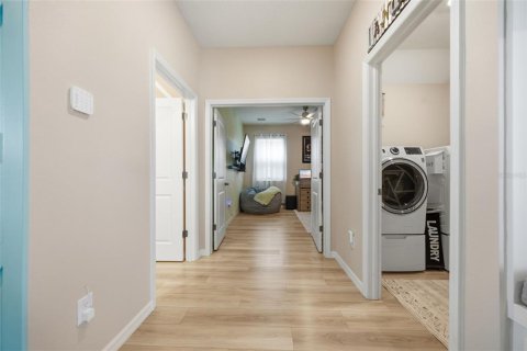 House in Parrish, Florida 3 bedrooms, 222.13 sq.m. № 2220203 - photo 14