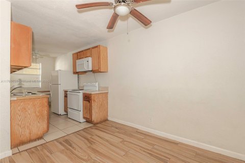 Copropriété à vendre à Hallandale Beach, Floride: 1 chambre, 59.92 m2 № 1867069 - photo 3