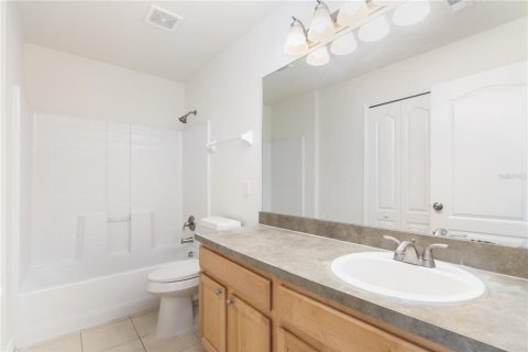 Villa ou maison à vendre à Kissimmee, Floride: 5 chambres, 213.21 m2 № 1903585 - photo 14