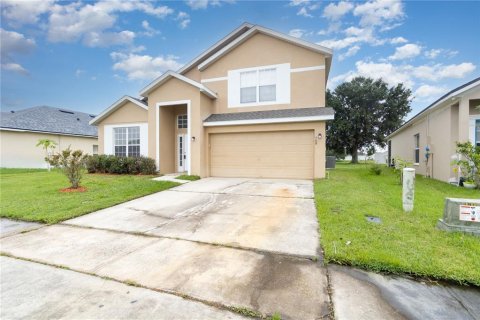 Villa ou maison à vendre à Kissimmee, Floride: 5 chambres, 213.21 m2 № 1903585 - photo 2