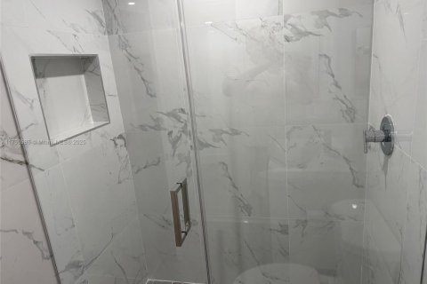 Copropriété à vendre à Miami Beach, Floride: 1 chambre, 54.35 m2 № 1936190 - photo 10