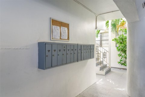 Copropriété à vendre à Miami Beach, Floride: 1 chambre, 54.35 m2 № 1936190 - photo 12
