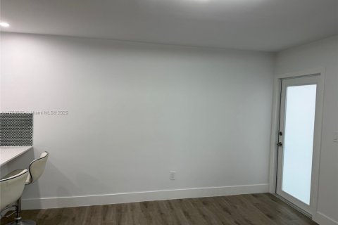 Copropriété à vendre à Miami Beach, Floride: 1 chambre, 54.35 m2 № 1936190 - photo 4