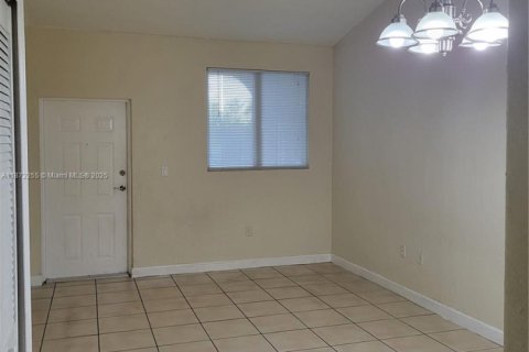 Copropriété à vendre à Homestead, Floride: 2 chambres, 86.4 m2 № 1921301 - photo 2