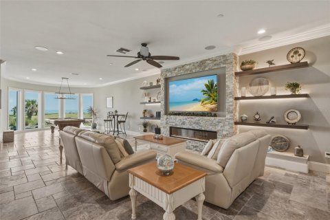 Casa en venta en Palm Coast, Florida, 6 dormitorios, 638.15 m2 № 2358693 - foto 28