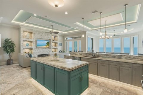 Casa en venta en Palm Coast, Florida, 6 dormitorios, 638.15 m2 № 2358693 - foto 12