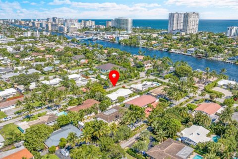 House in Pompano Beach, Florida 2 bedrooms, 158.86 sq.m. № 1948102 - photo 23