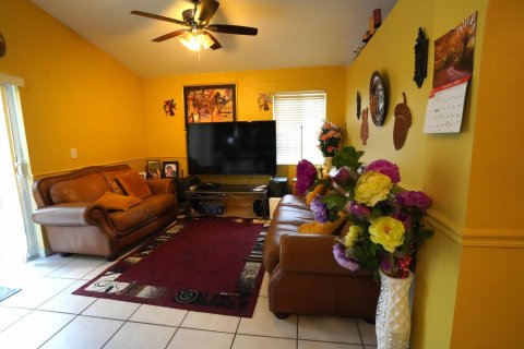 Casa en venta en Pembroke Pines, Florida, 3 dormitorios, 170.75 m2 № 2184813 - foto 11