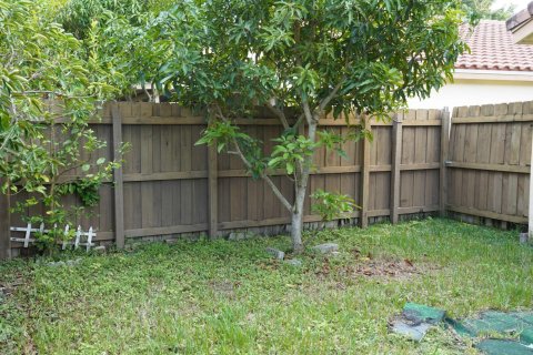 Casa en venta en Pembroke Pines, Florida, 3 dormitorios, 170.75 m2 № 2184813 - foto 14
