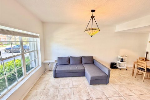 Touwnhouse à louer à Weston, Floride: 2 chambres, 103.12 m2 № 1890465 - photo 9