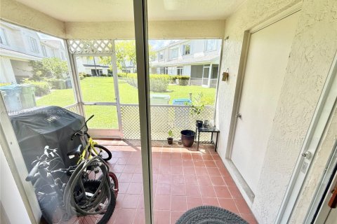 Touwnhouse à louer à Weston, Floride: 2 chambres, 103.12 m2 № 1890465 - photo 23