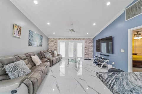 Villa ou maison à vendre à Ocala, Floride: 3 chambres, 157.75 m2 № 1653828 - photo 8