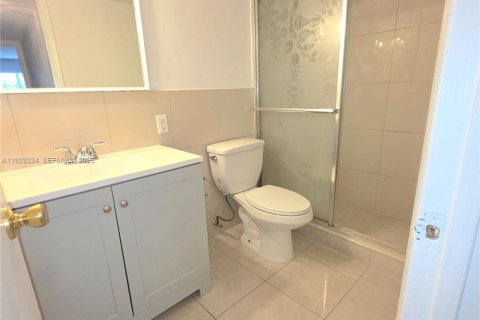 Copropriété à louer à Miami Gardens, Floride: 1 chambre, 67.82 m2 № 1977347 - photo 7