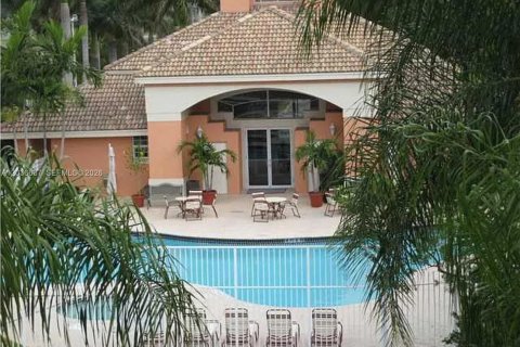 Condo à Davie, Floride, 2 chambres  № 2084871