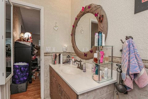 Villa ou maison à vendre à Seminole, Floride: 2 chambres, 98.94 m2 № 2149885 - photo 23