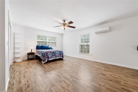House in Davenport, Florida 2 bedrooms, 115.94 sq.m. № 1784329 - photo 11